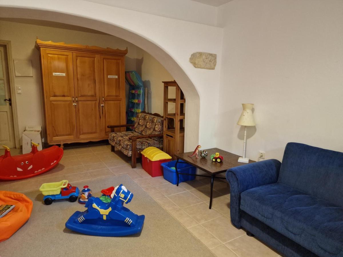 Rock House'S Villa Melody Platanés Kültér fotó